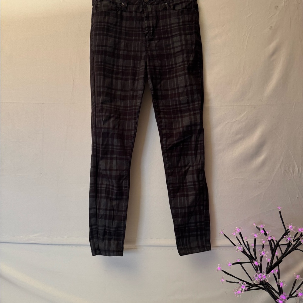 YMI Black and Gray Plaid Pants